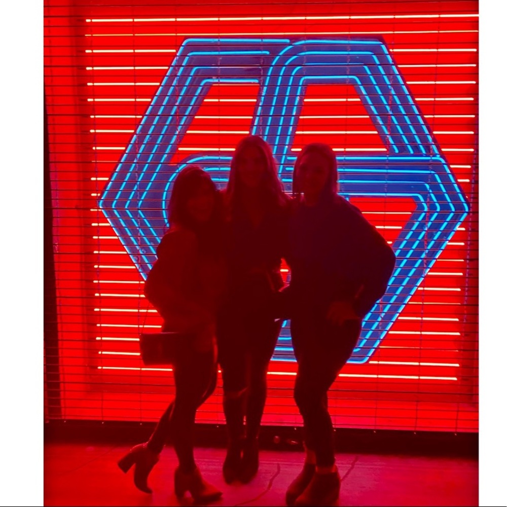 Meet your Posher, Megan